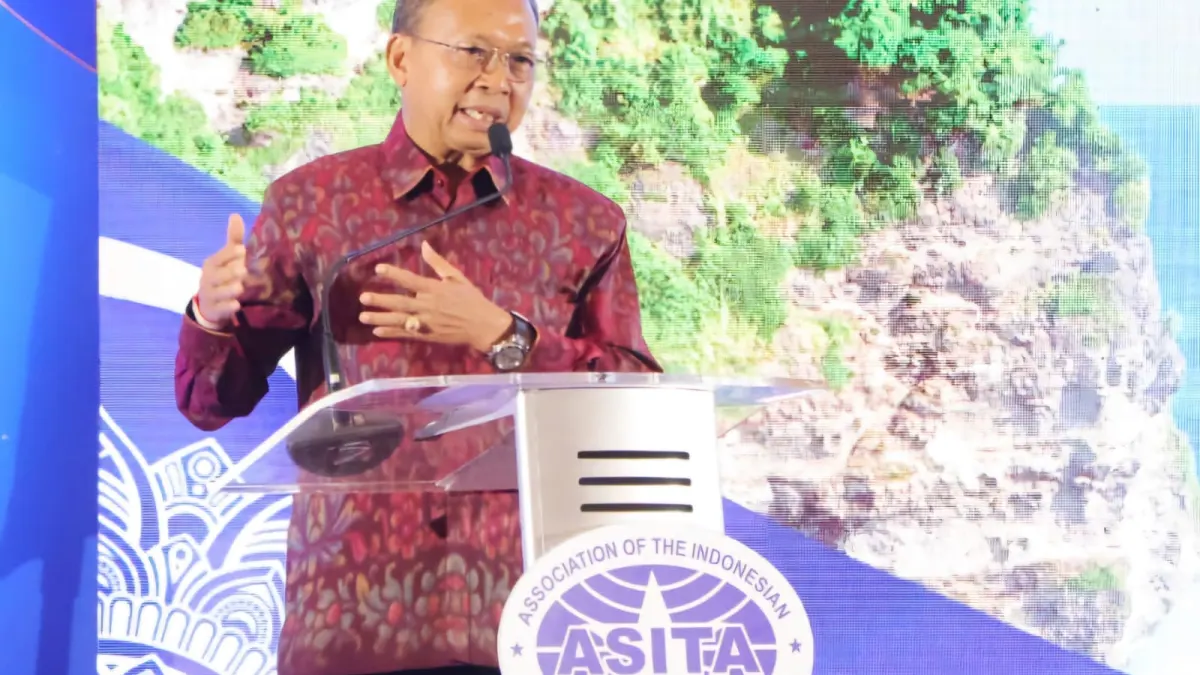 Bali Proyeksikan 7,2 Juta Kunjungan Wisman, Sampah dan Energi Jadi Tantangan