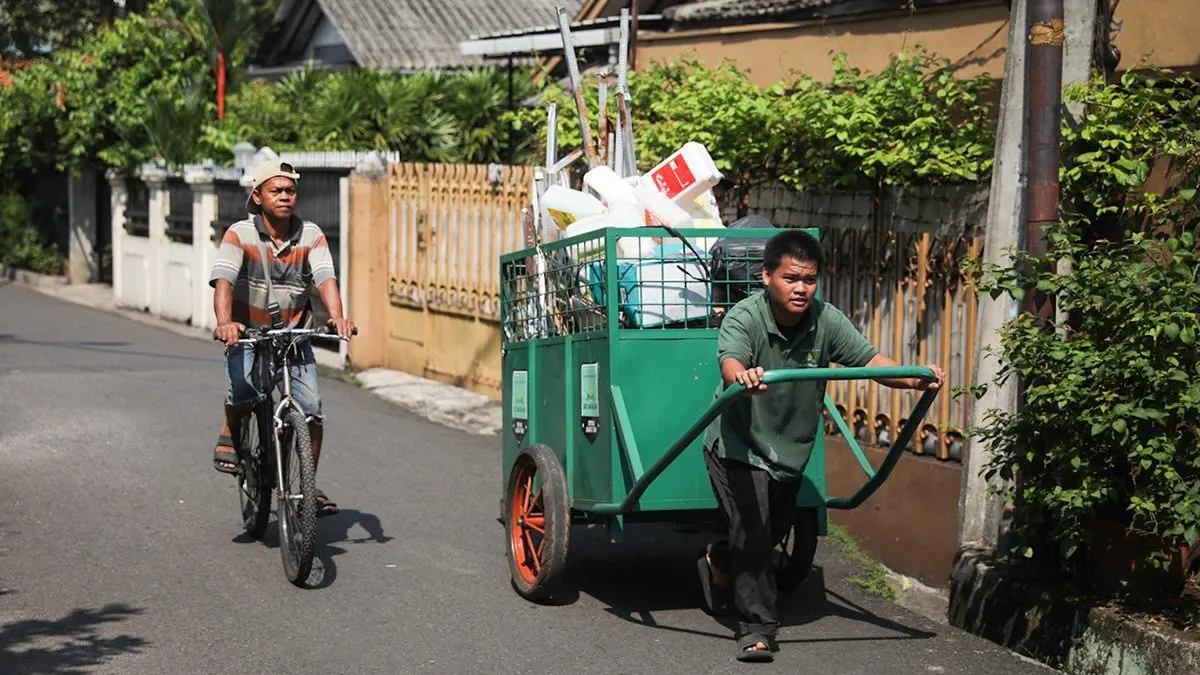 Padat Karya Sampah Jakarta Siapkan 264 Pekerja, dari Pemilahan hingga Bahan Bakar Alternatif