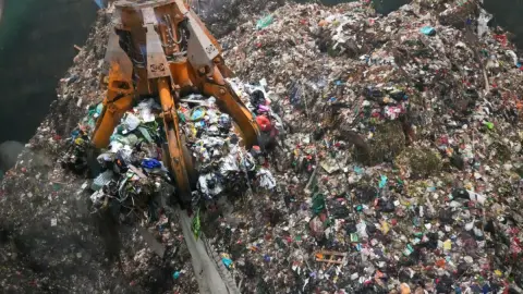 PSEL Palembang Generates 21.55 MW of Electricity, Waste Processing Capacity of 1,100 Tons a Day