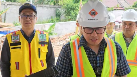 Cegah Banjir di Tangsel, Pilar Minta Camat dan Lurah Gerakkan Warga Bersihkan Kali