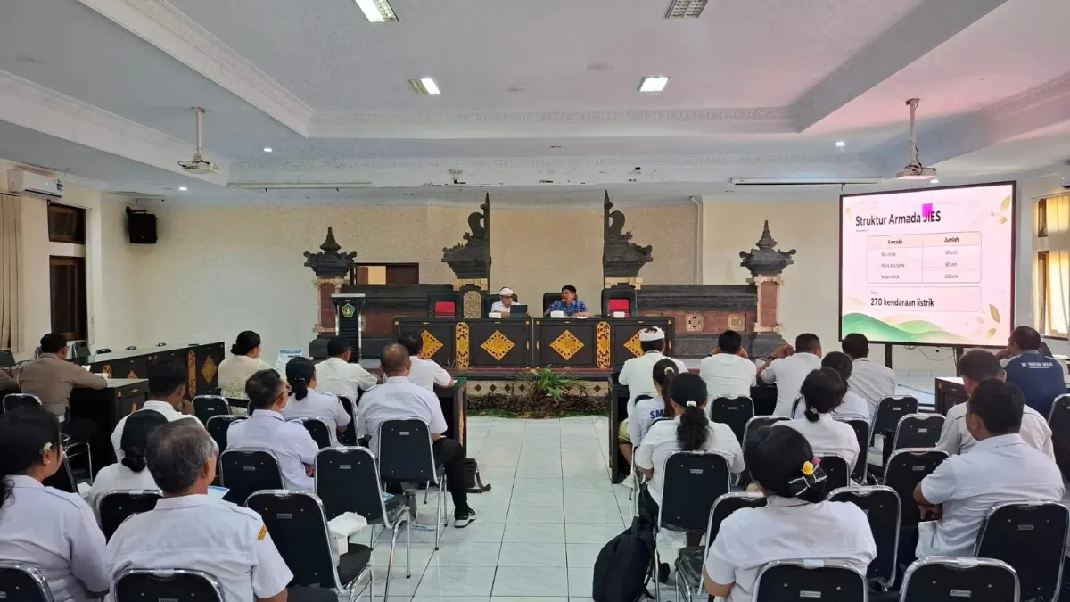 Jembrana Designs JIES Electric Transportation, Picking Up Students Becomes Initial Focus