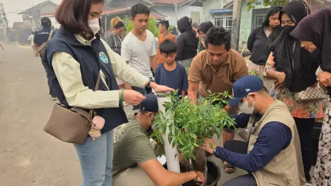 Losida Village, Pontianak Processes Organic Waste with Special Pots for Peat Land